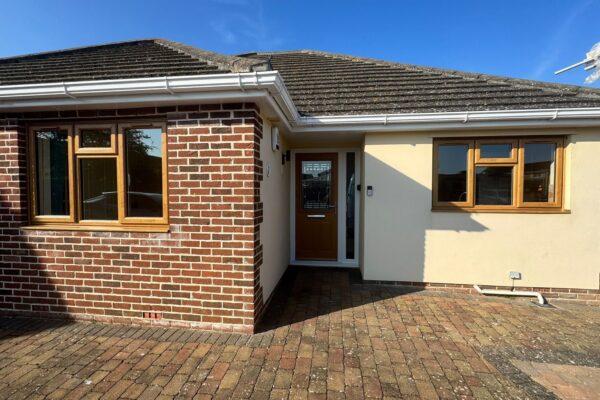 WhatsApp Image 2025-10-07 at 19.51.25 (4)