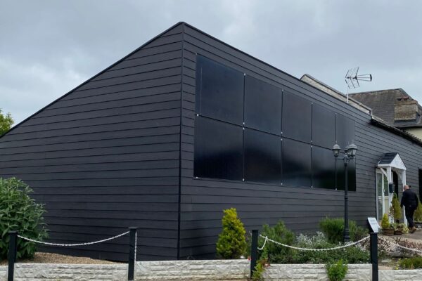 WhatsApp Image 2025-10-07 at 20.07.25 (1)